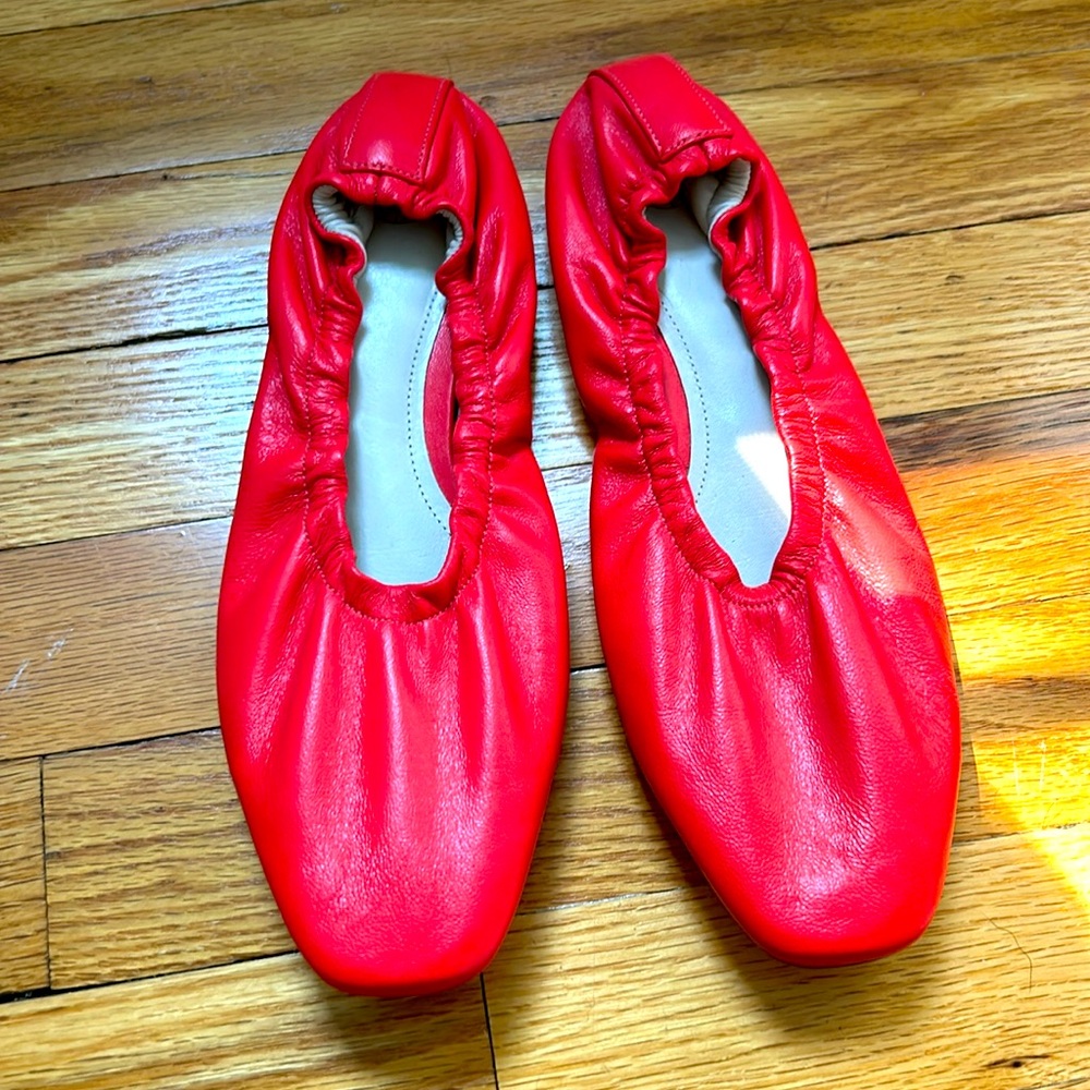 Porte & Paire coral red leather ballet flats size 37